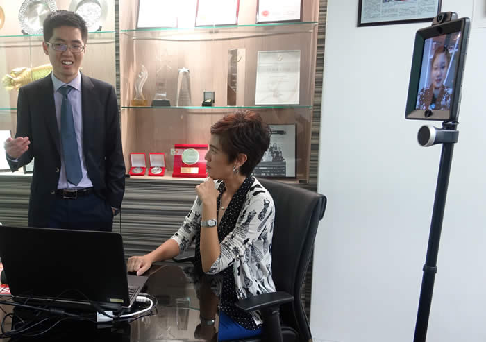 Senior Minister of State, Mrs Josephine Teo Paid a Visit to 3E Accounting Senior Minister of State, Mrs Josephine Teo Paid a Visit to 3E Accounting